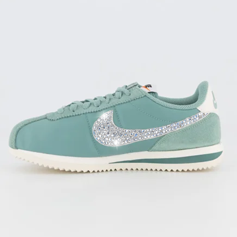 STRAZ Custom Nike Cortez – Green