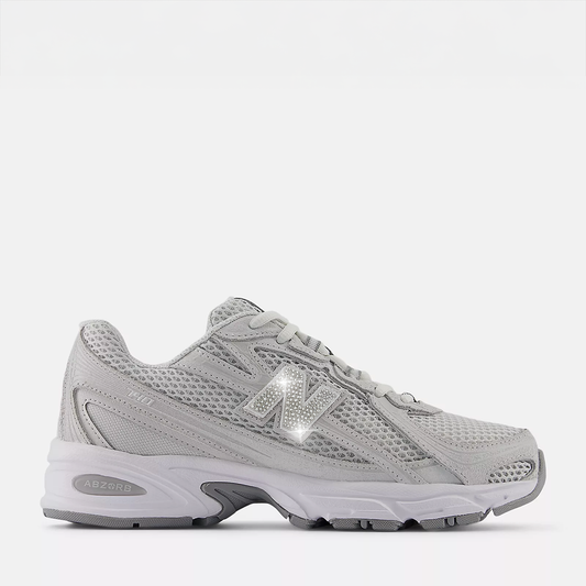 STRAZ Custom New Balance 740 - Grey